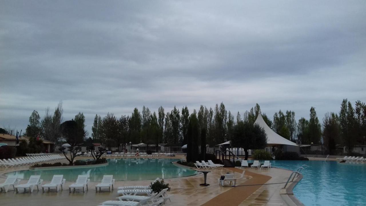 La Carabasse Hotel Vias Kültér fotó